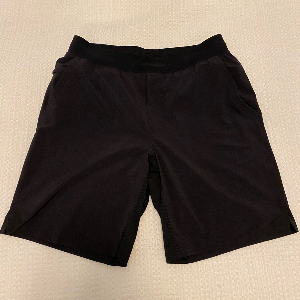 Lululemon Shorts THE Short 9” Linerless Large